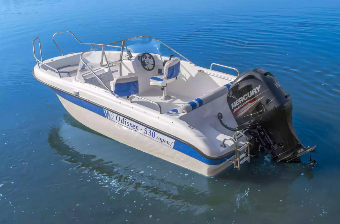 Стеклопластиковый катер Neman-530 Open в Казани