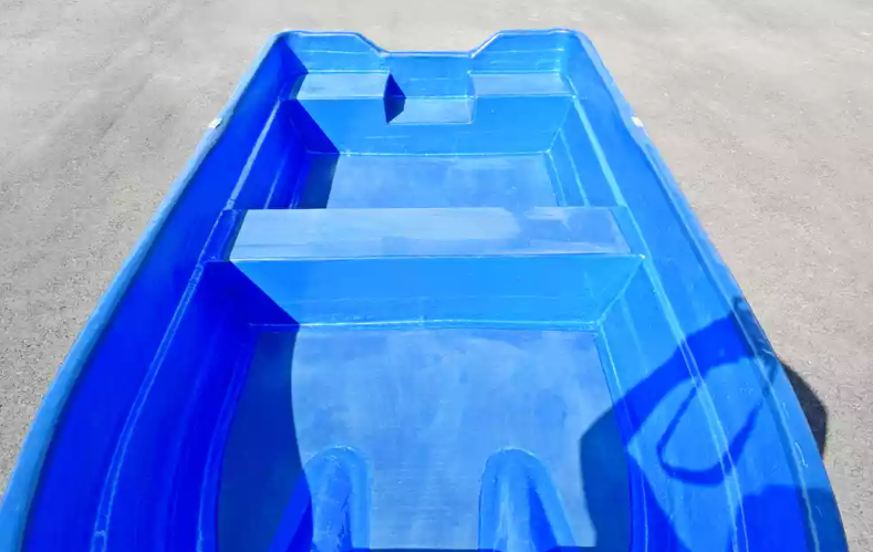 Стеклопластиковая лодка Neman-340 (тримаран) в Казани