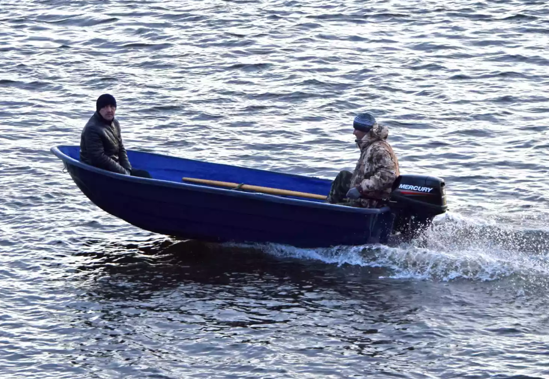 Стеклопластиковая лодка Neman-340 (тримаран) в Казани