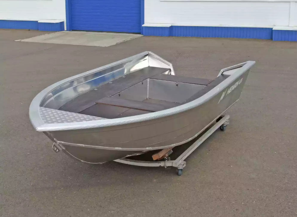 Алюминиевая лодка  Неман-420 в Казани