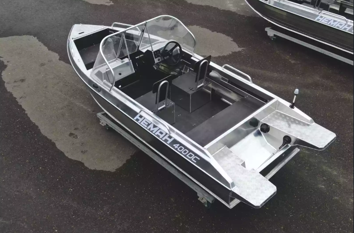 Алюминиевый катер Neman-400 DC в Казани