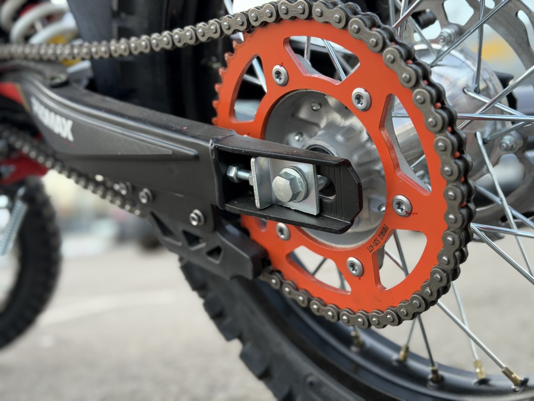 Кроссовый мотоцикл (эндуро) PROMAX BERNAUT 400 в Казани