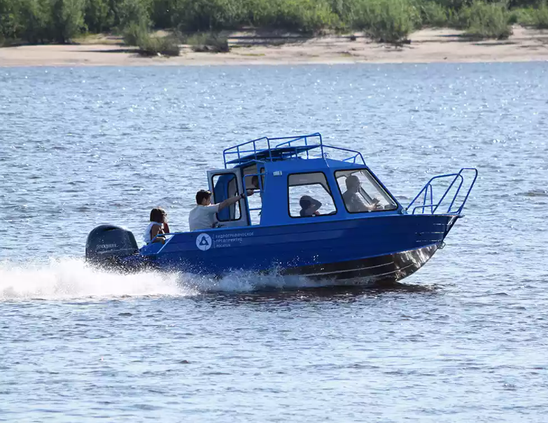 Алюминиевый катер Неман-500 (закрытая рубка) в Казани