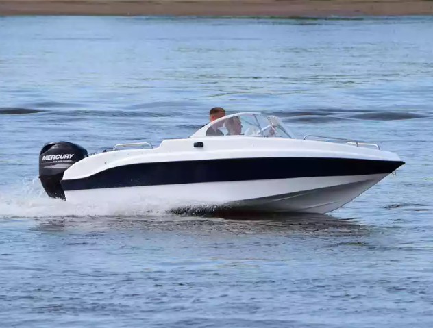 Стеклопластиковый катер Neman-450 Open в Казани