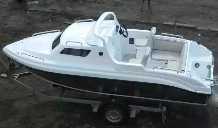 Комбинированный катер Neman-500 с каютой в Казани