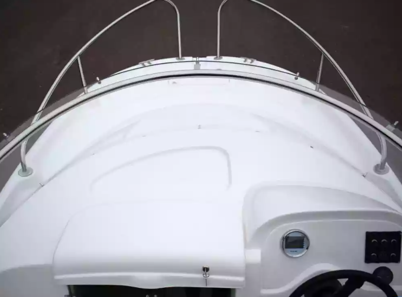 Стеклопластиковый катер Neman-530 с каютой в Казани