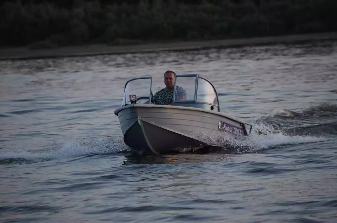 Алюминиевый катер Wyatboat-390 DCM в Казани