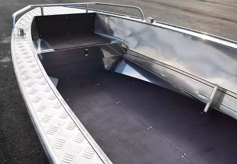 Алюминиевый катер Wyatboat-430 C в Казани