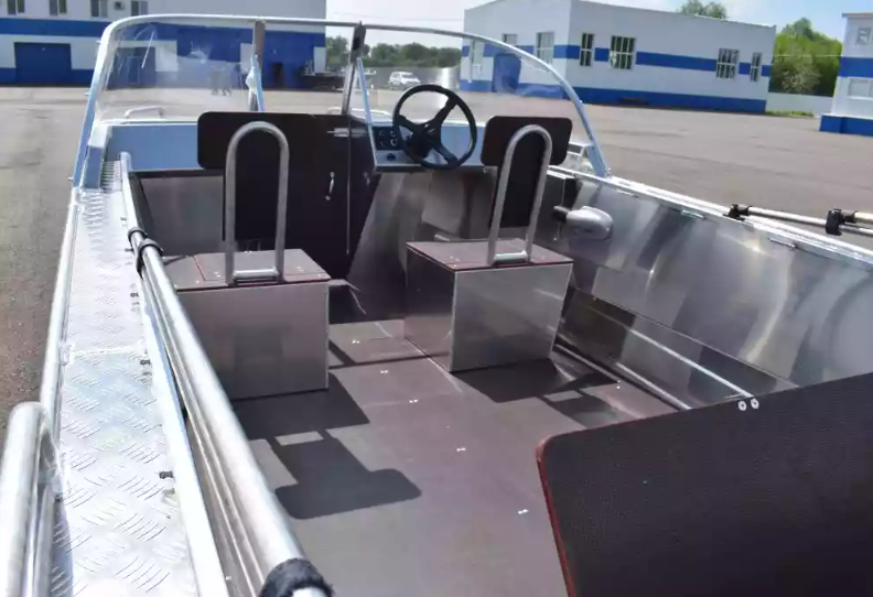 Алюминиевый катер WYATBOAT-550 DCM в Казани