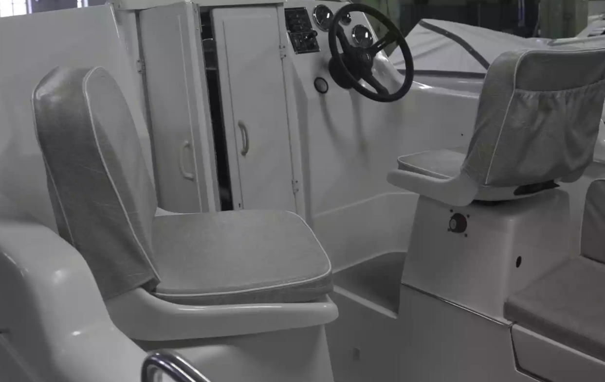 Стеклопластиковый катер Neman-500 в Казани