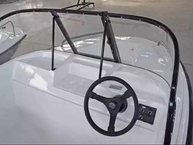 Комбинированный катер Wyatboat-430 M в Казани