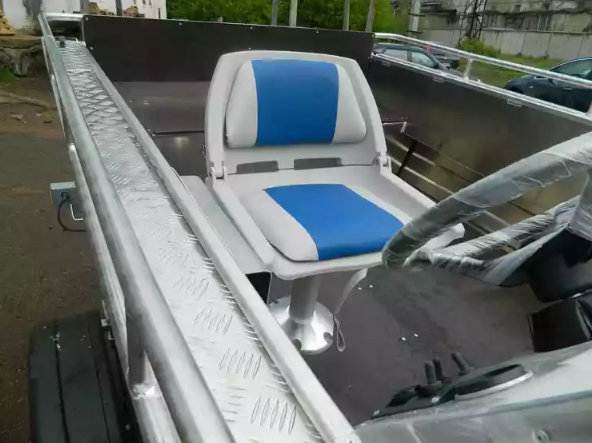Алюминиевый катер Wyatboat-490 C в Казани