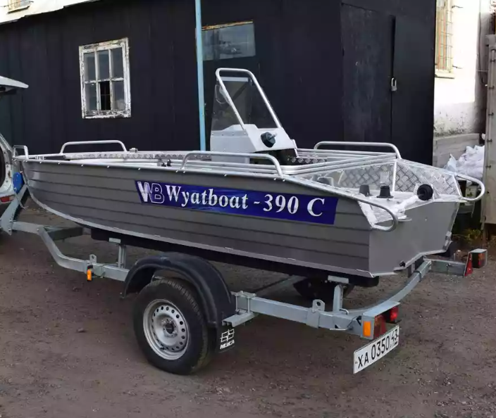 Алюминиевый катер Wyatboat-390 C в Казани