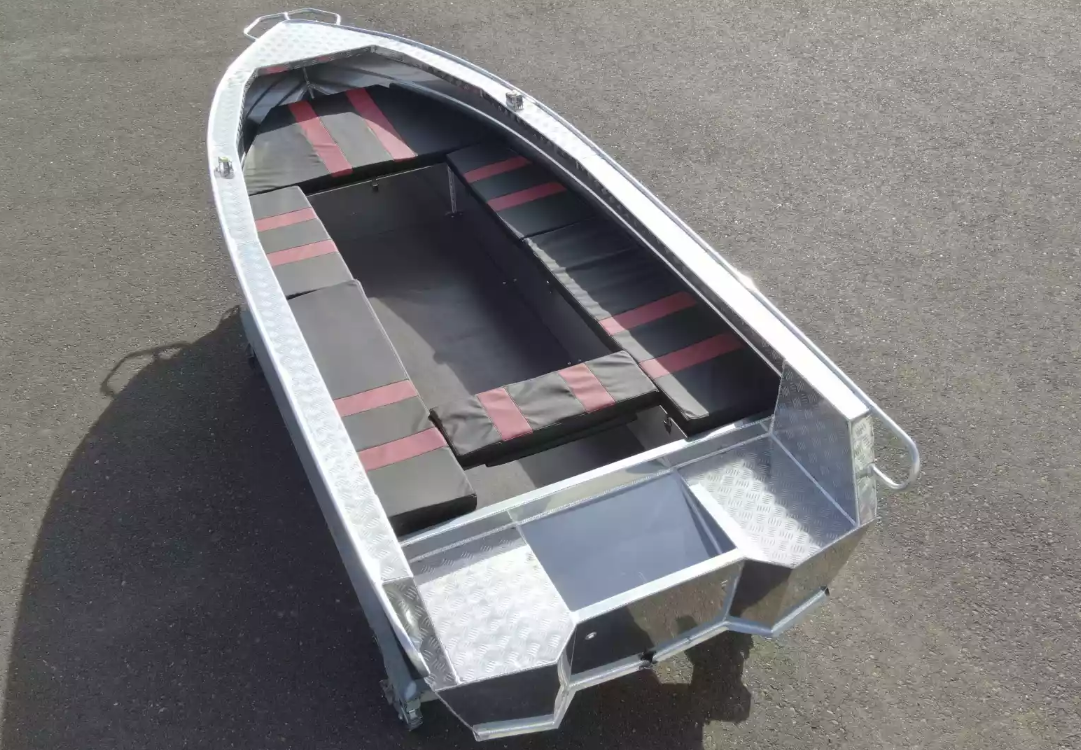 Алюминиевая лодка Wyatboat-390РМ увеличенный борт в Казани