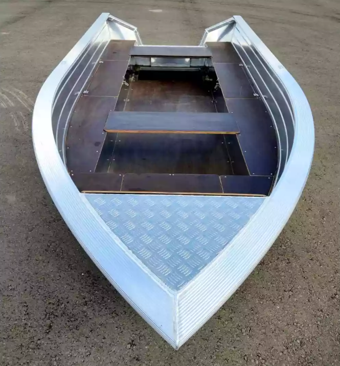 Алюминиевая лодка Неман-400 в Казани