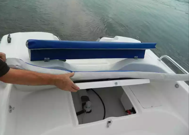 Стеклопластиковый катер Wyatboat-430 DCM (тримаран) в Казани