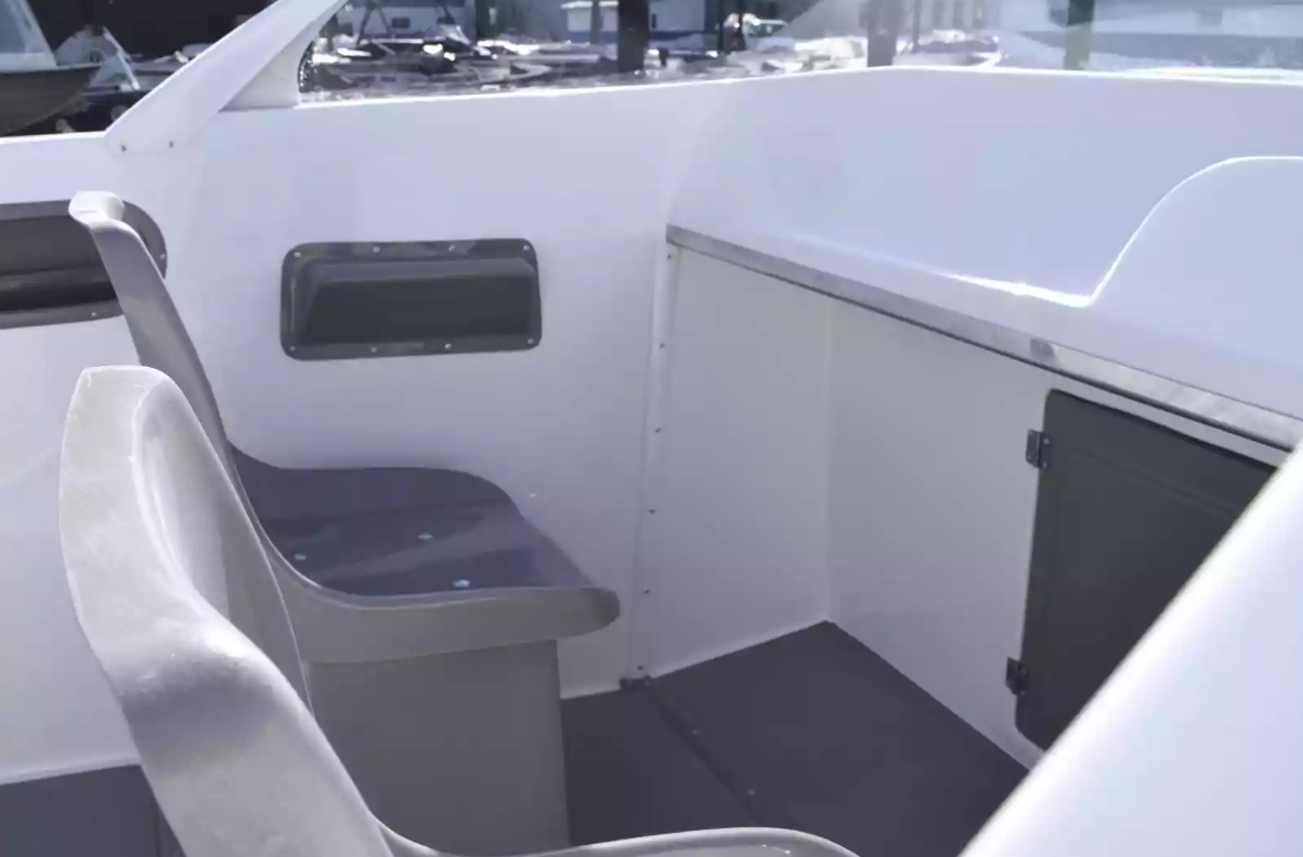 Комбинированный катер Neman-500 P в Казани