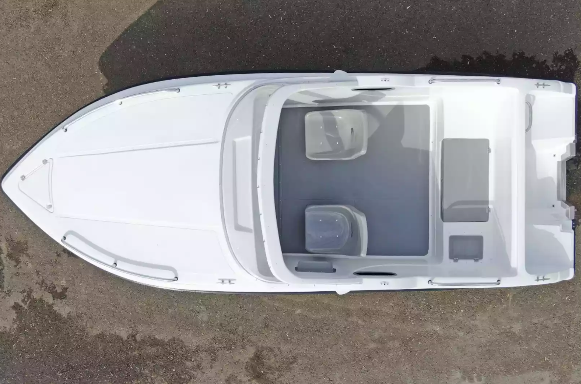 Комбинированный катер Neman-500 P в Казани