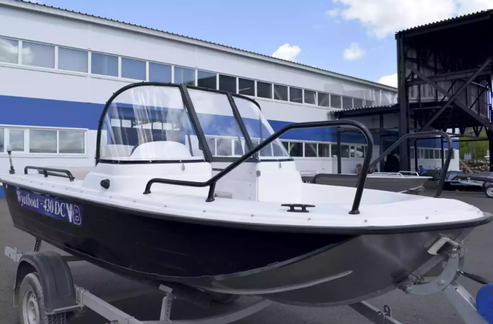 Комбинированный катер Wyatboat-430 DC в Казани