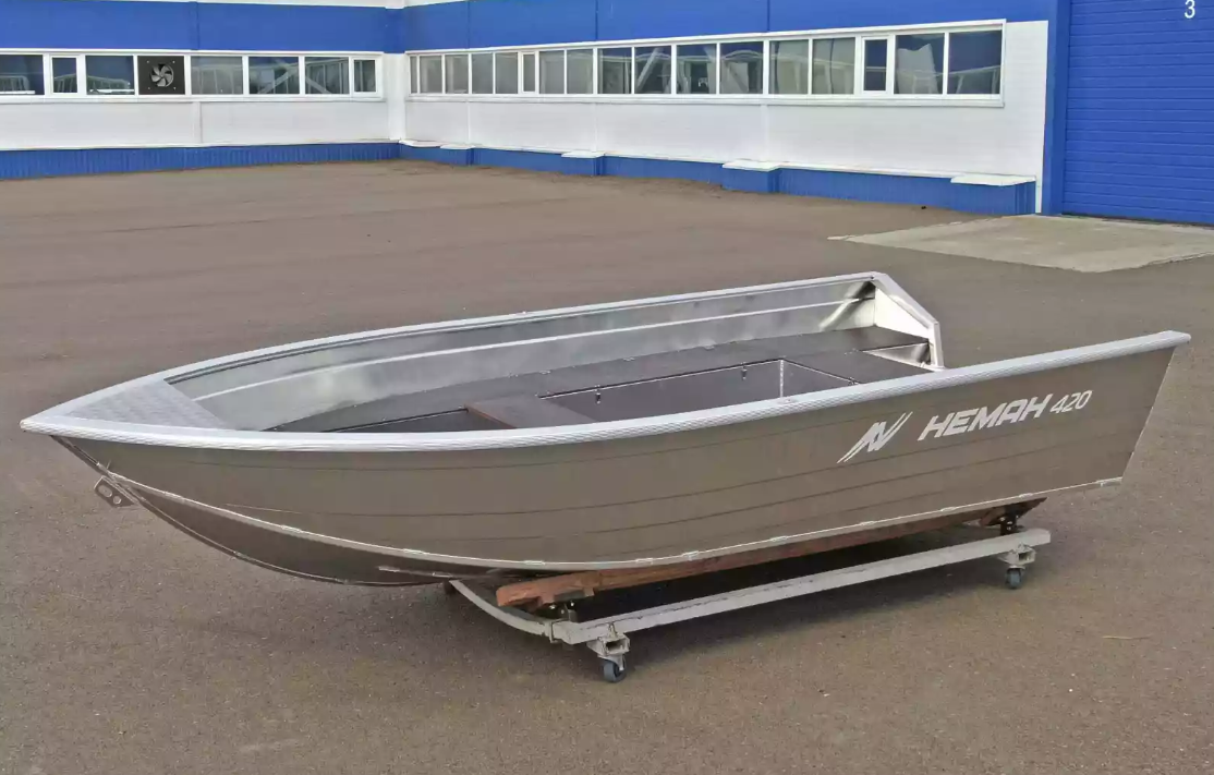 Алюминиевая лодка  Неман-420 в Казани