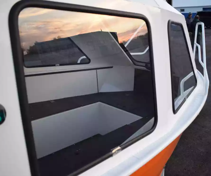 Алюминиевый катер Неман-500 (каютный) в Казани