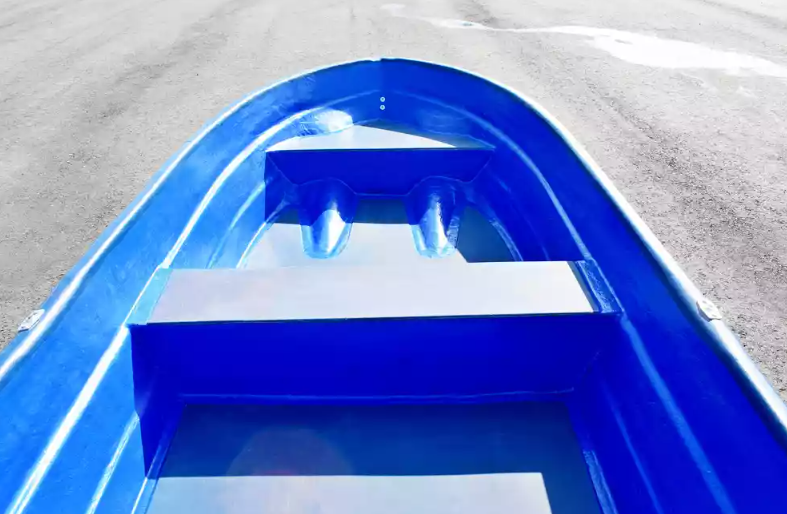 Стеклопластиковая лодка Neman-340 (тримаран) в Казани