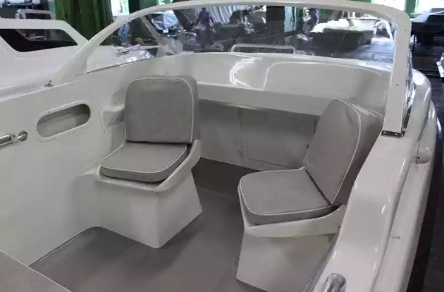 Стеклопластиковый катер Neman-500 Р в Казани