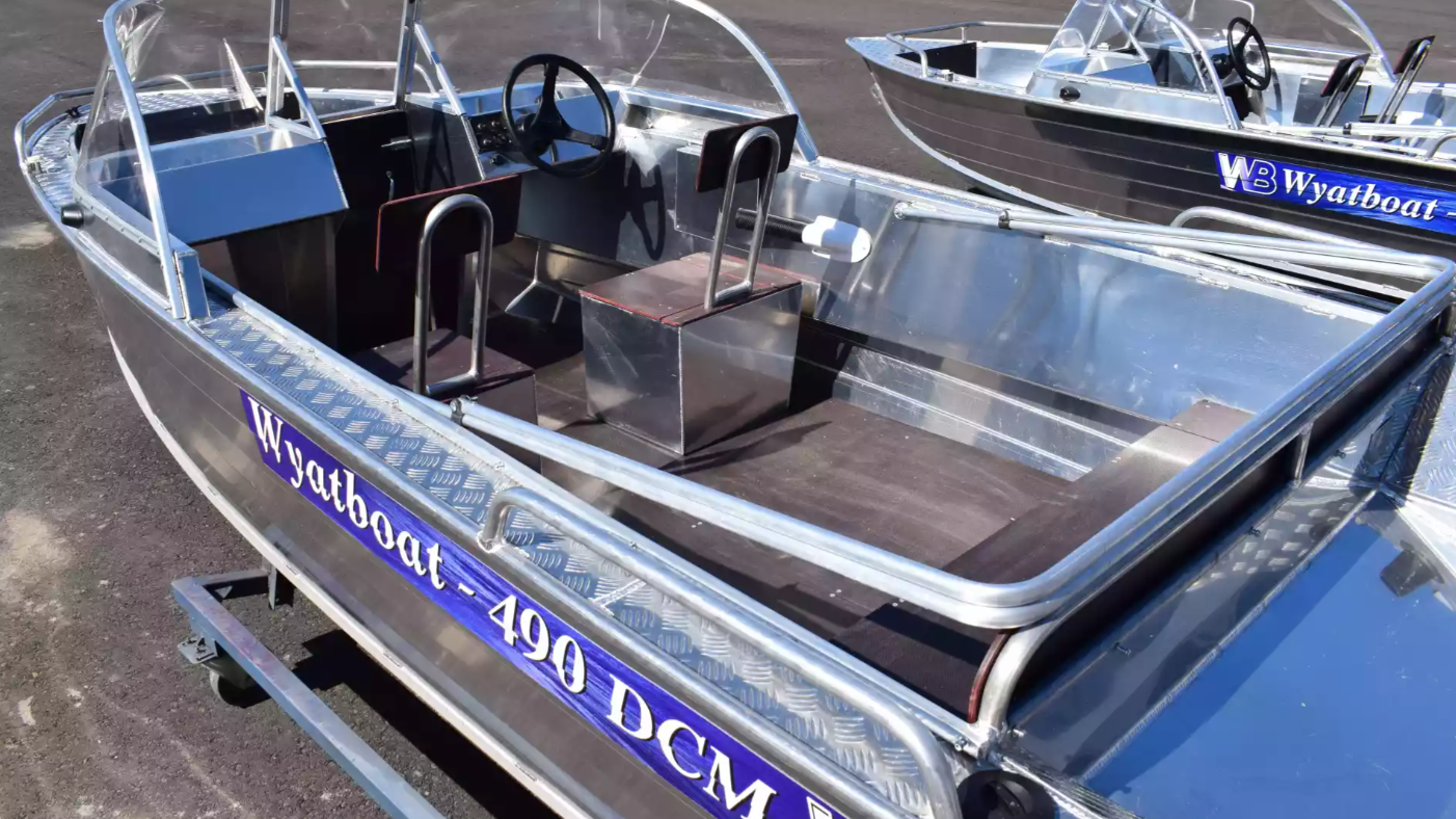 Алюминиевый катер Wyatboat-490 DCM в Казани