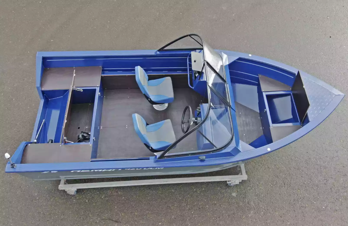 Алюминиевый катер Неман-420 DCM в Казани