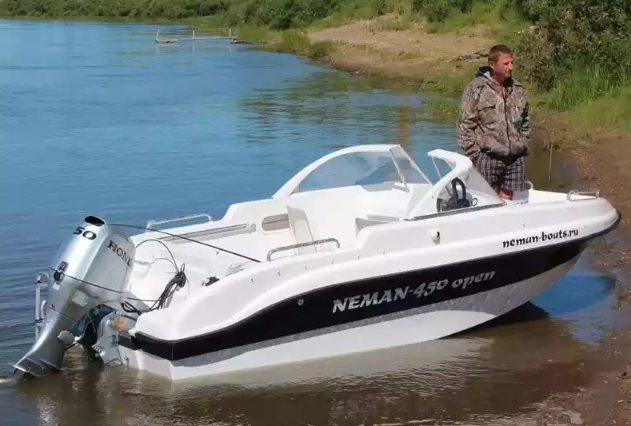 Стеклопластиковый катер Neman-450 Open в Казани