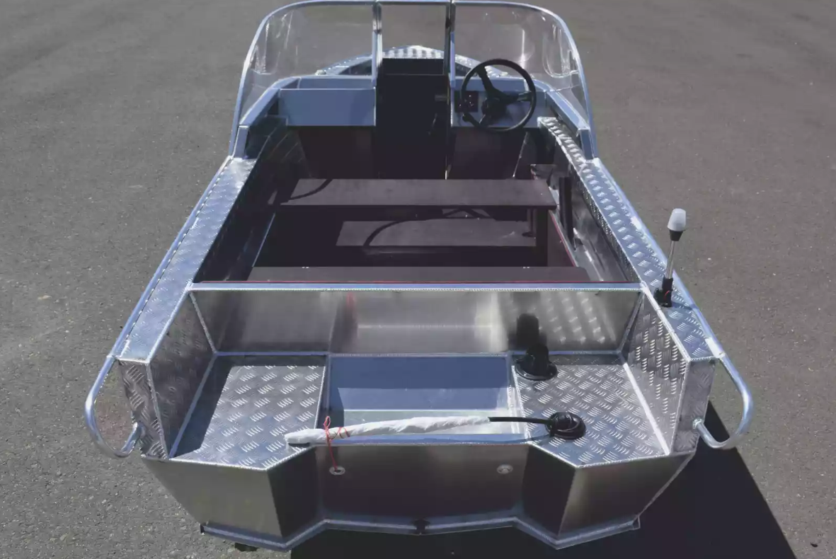Алюминиевый катер Wyatboat-390 DCM в Казани