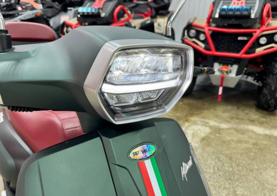 Скутер PROMAX Miami 240 (49) в Казани