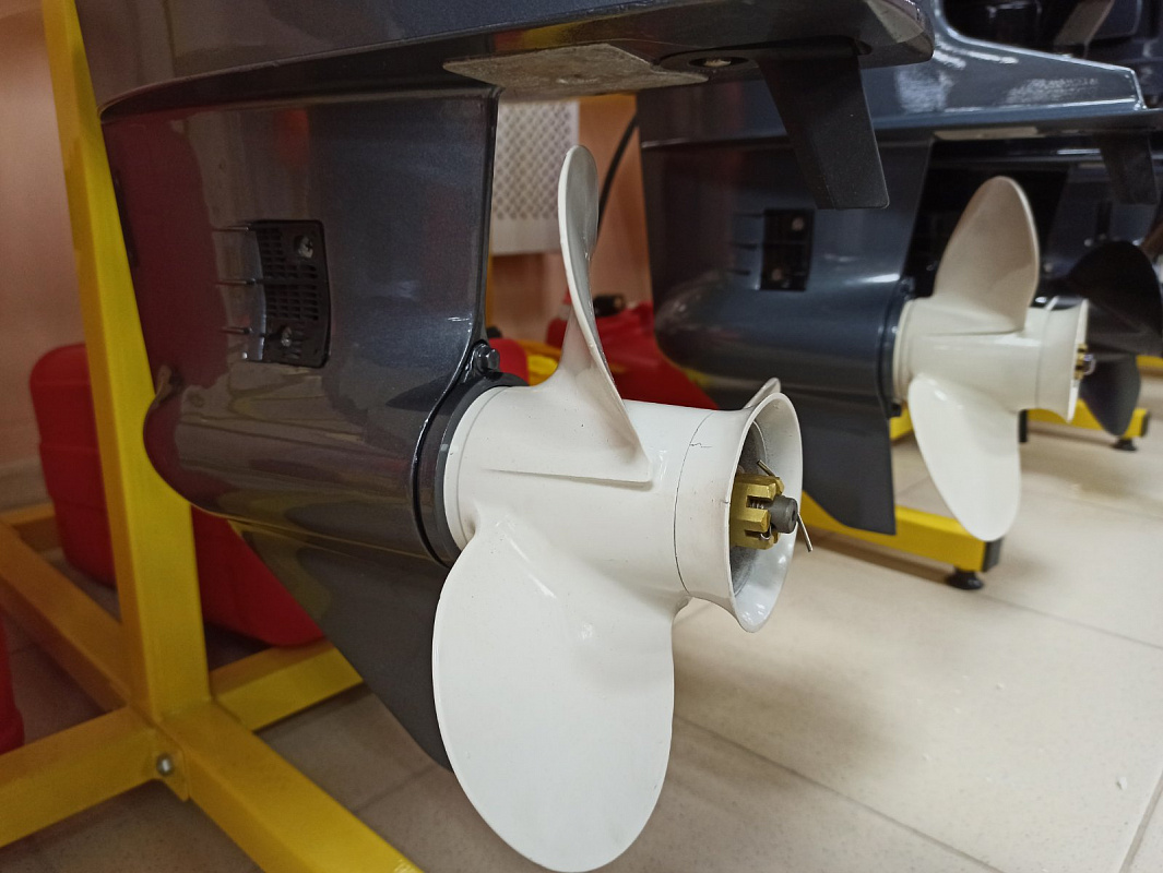 Лодочный мотор BREEZE T30S (2х тактный) в Казани