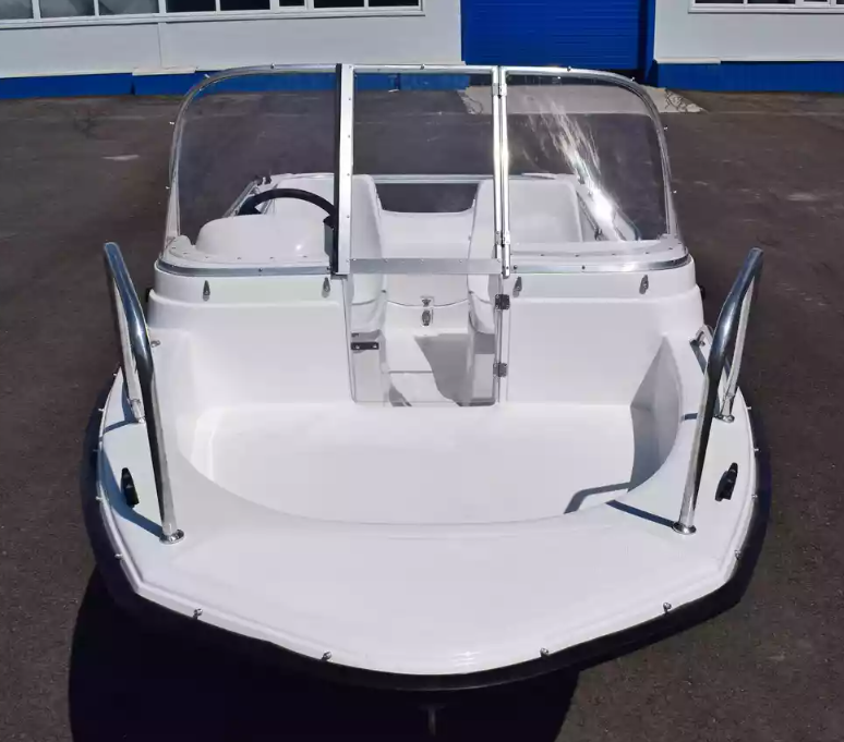 Стеклопластиковый катер Wyatboat-430 DC (тримаран) в Казани