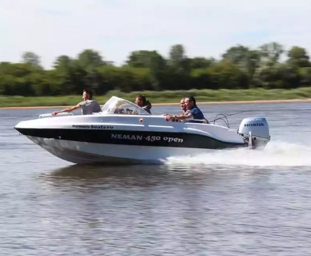 Стеклопластиковый катер Neman-450 Open в Казани