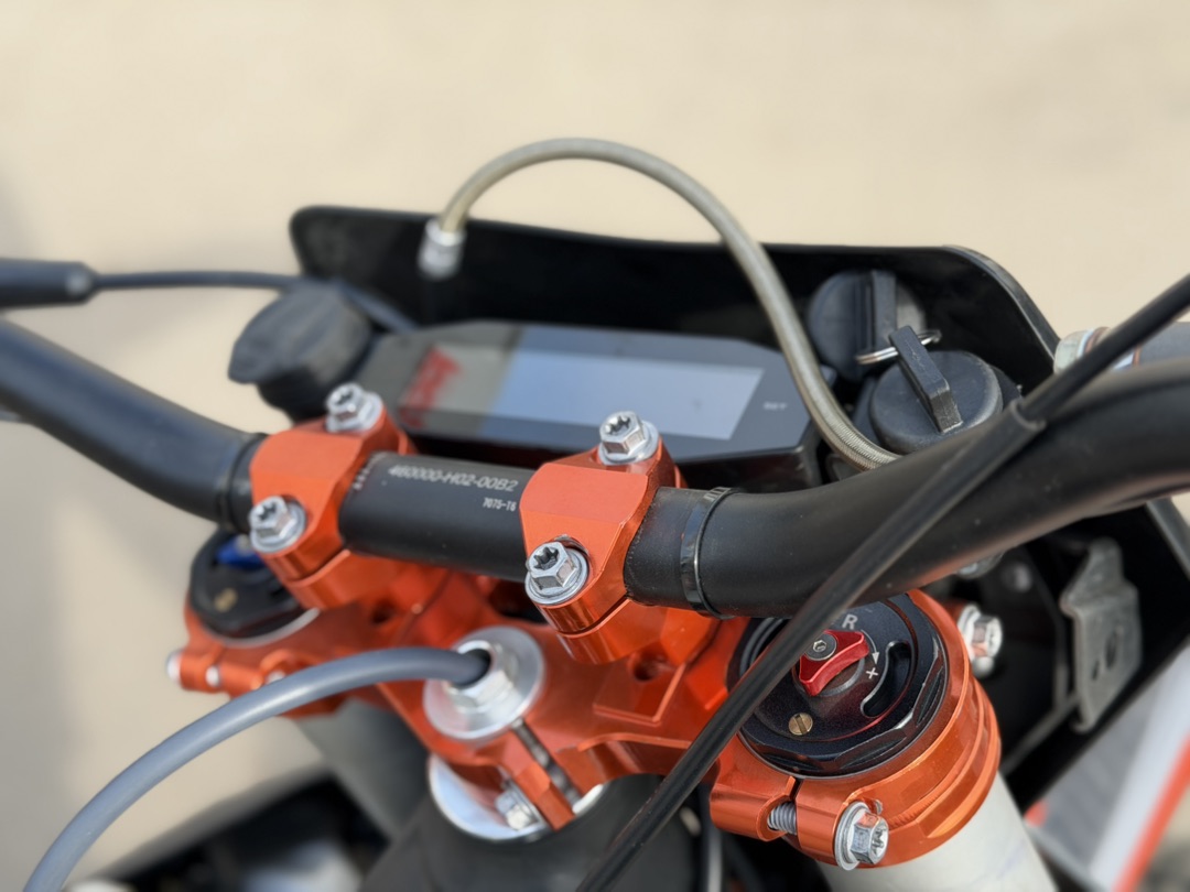 Кроссовый мотоцикл PROMAX HELLCAT KBS350 в Казани