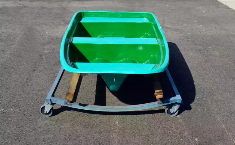 Стеклопластиковая лодка Старт (тримаран) в Казани