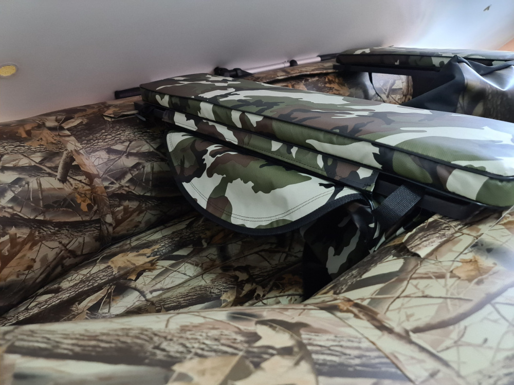 КОМПЛЕКТ МЯГКИХ НАКЛАДОК С СУМКОЙ ДЛЯ ЛОДОК 80Х20 КАМУФЛЯЖ в Казани