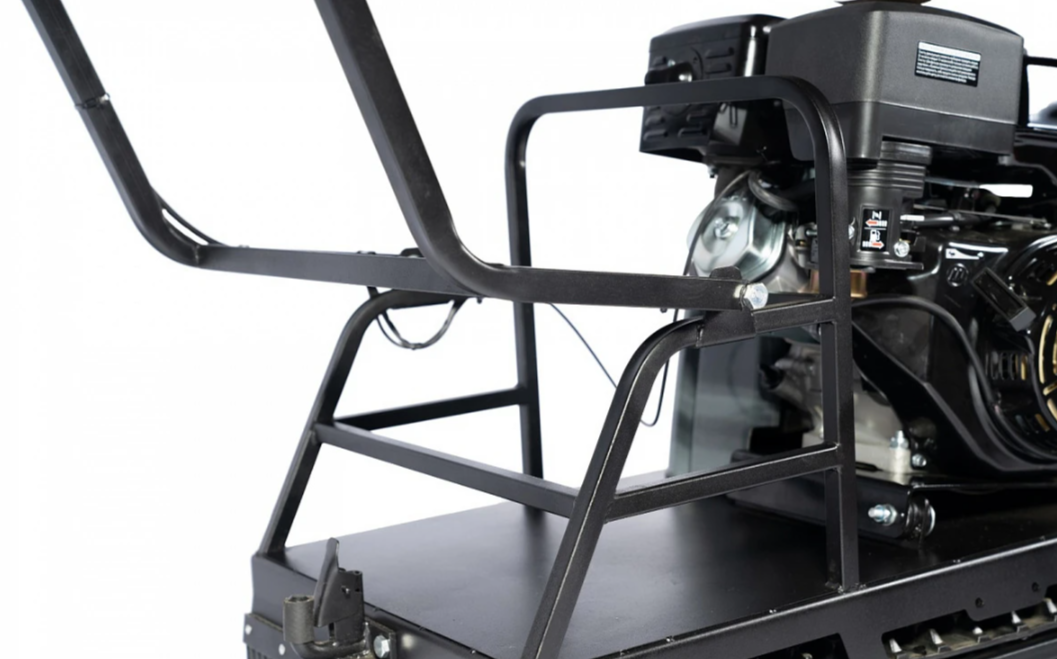 Мотобуксировщик БУРЛАК-M2 LFK 20 л.с. Промысловик в Казани