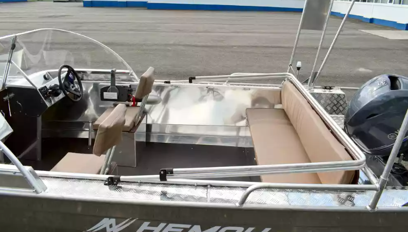 Алюминиевый катер Неман-500 DCM в Казани