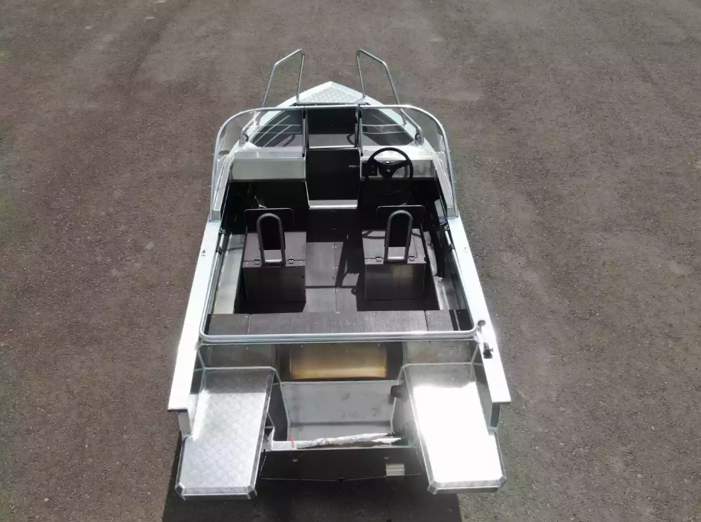 Алюминиевая лодка  Неман-400 DCM NEW в Казани