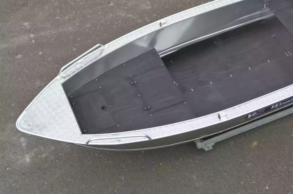 Алюминиевая лодка  Wyatboat-430М FISH в Казани