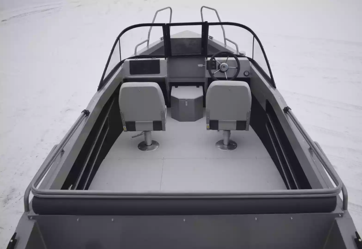 Алюминиевый катер Неман 550 DC в Казани