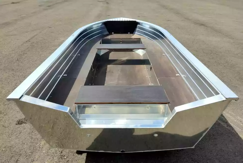 Алюминиевая лодка Неман-400 в Казани