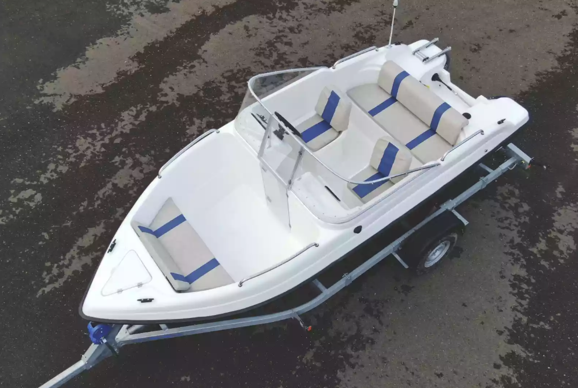 Стеклопластиковый катер Wyatboat-3 DC Open в Казани