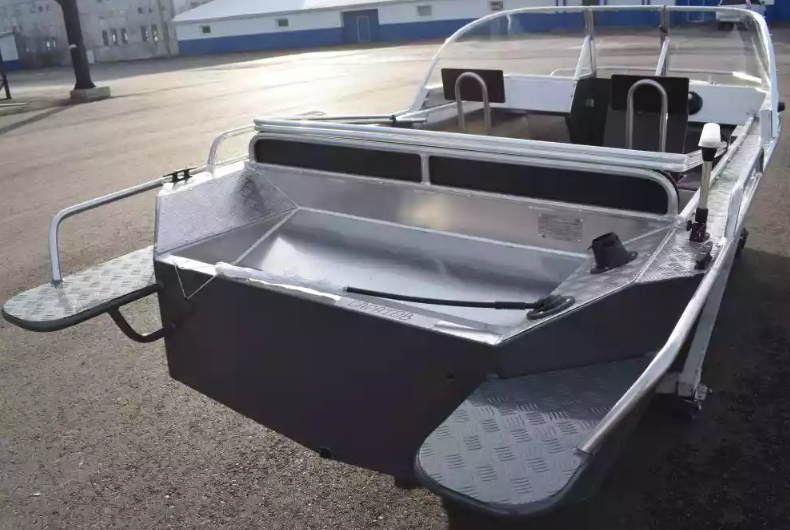 Алюминиевый катер Wyatboat-460 DCM в Казани