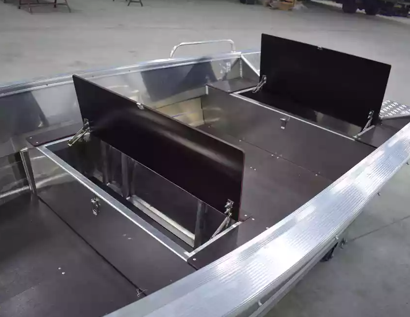 Алюминиевая лодка  Wyatboat-430 Р в Казани