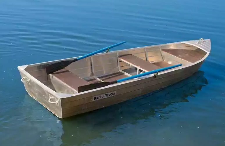 Алюминиевая лодка Вятка-Профи 32 в Казани