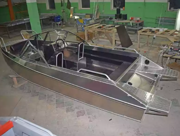 Алюминиевый катер Неман-500 DC (без покраски) в Казани