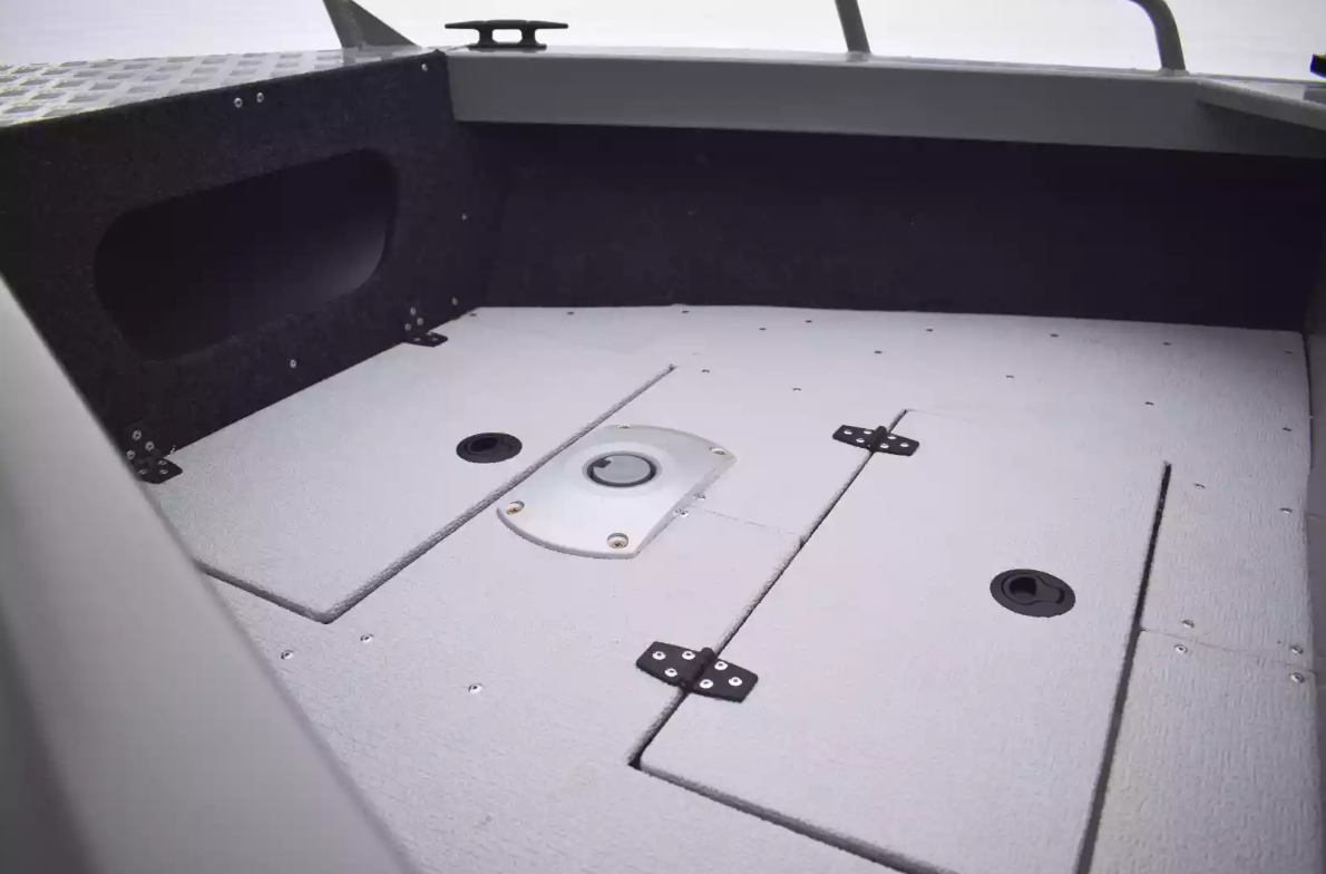 Алюминиевый катер Неман 550 DC в Казани